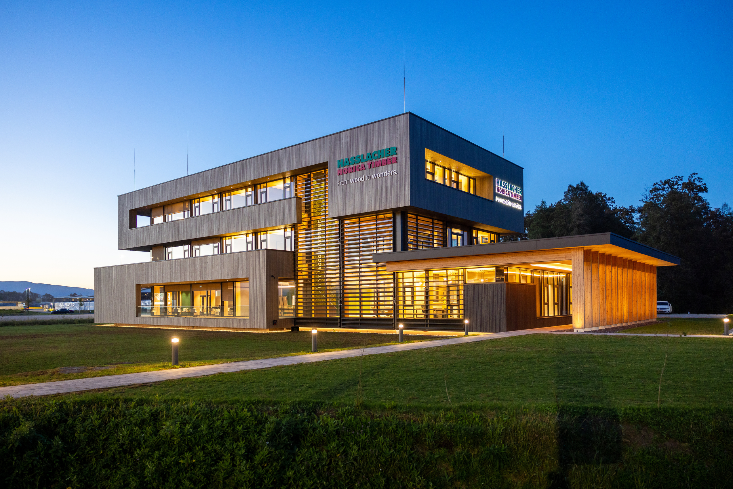 OFICINAS QUE CAPTURAN CARBONO: EL ROL INVISIBLE DE LOS MATERIALES EN LA DESCARBONIZACIÓN