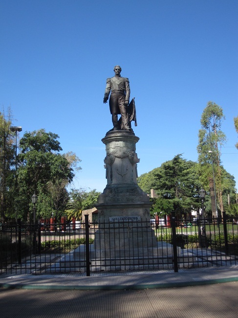 Dos notables monumentos escultóricos en la ciudad de Adrogué (primera parte)