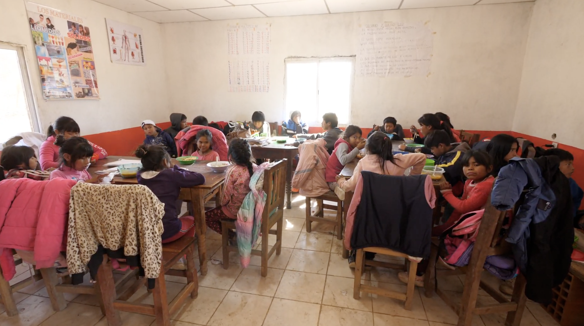 Del barro al aula: la escuela ya está