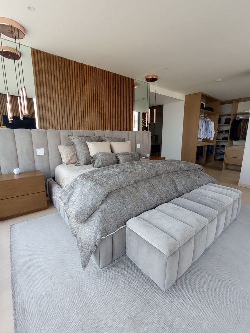 Proyecto Bosques Minas: El sutil encuentro entre luz, espacio y texturas, elevando a nuevos horizontes el arte del Diseño de Interiores